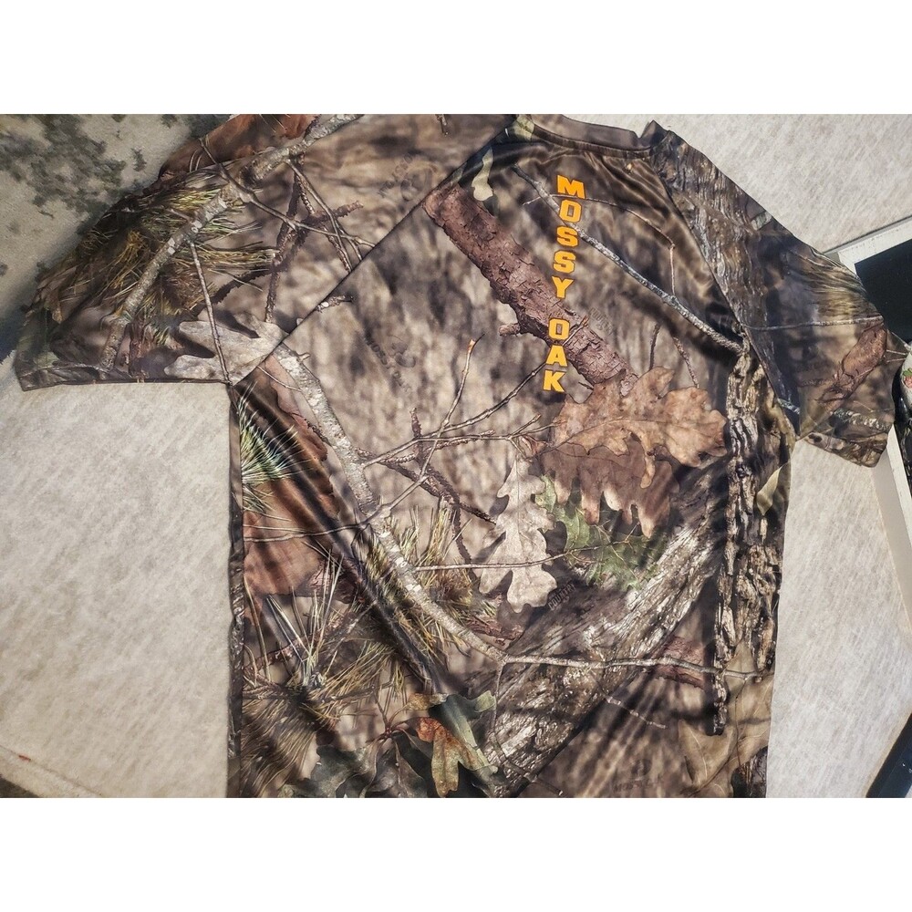 Men's Mossy Oak Short Sleeved Camo 100% Polyester Shirt - Size XL - Picture 3 of 6